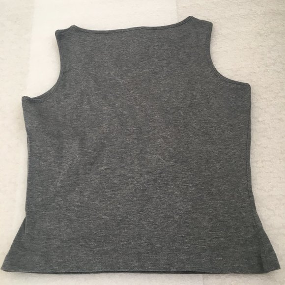 Stylish Tank Top with design - Picture 2 of 4